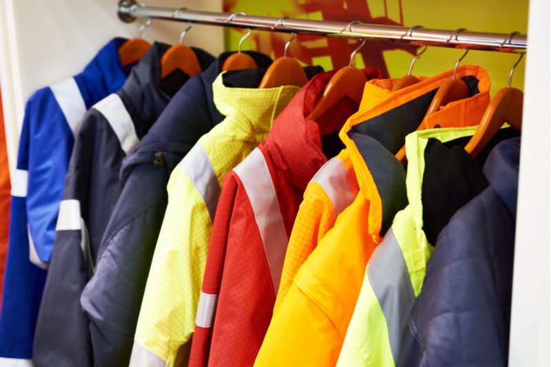 Preventing contamination with an industrial laundry service
